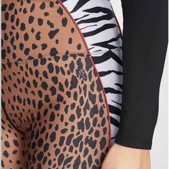 NWT Good American Animal Print Leggings - Picture 8 of 10